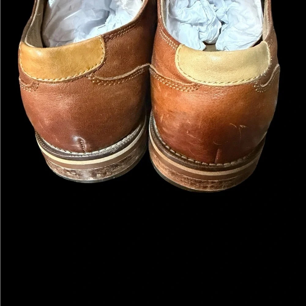 Aldo Men's Cognac Brown Leather Derby Oxfords. Used